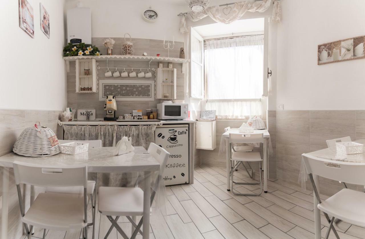 Il Frangipane Bed & Breakfast Formia Exterior foto